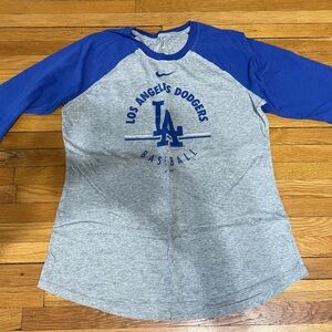 Women’s Nike LA Dodgers Baseball 3/4 Length Sleeve Tshirt.